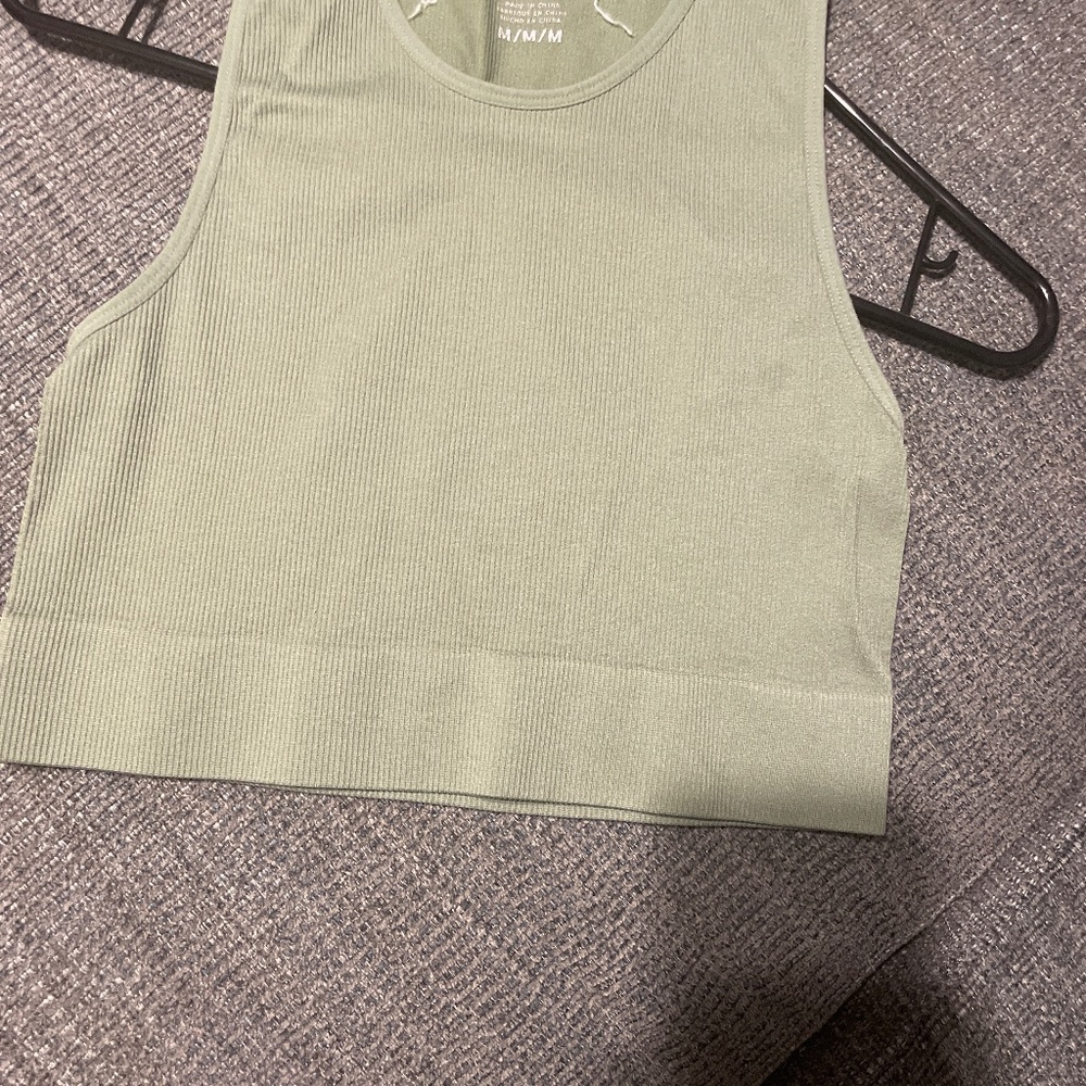 Two cropped tank tops